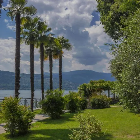 Casa Al Castello In Leggiuno With Garden - Happy Rentals